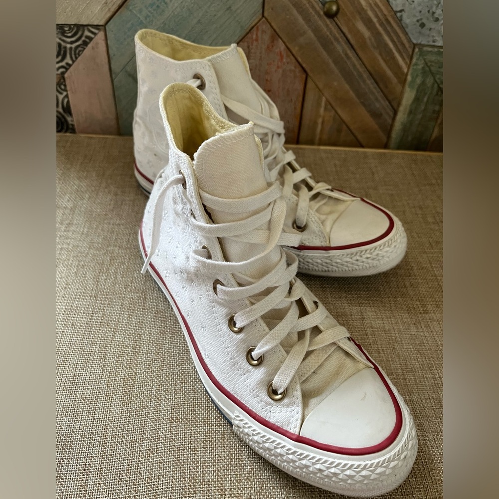 Converse White High-Top Sneakers with Red Accents - Picture 2 of 8